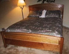 Queen size bed in cherry